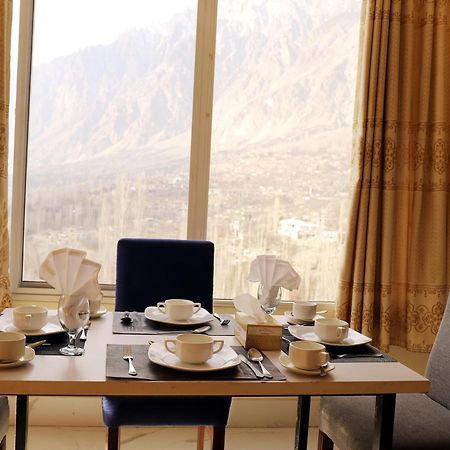 Karimabad  Hilltop Hotel, Hunza מראה חיצוני תמונה